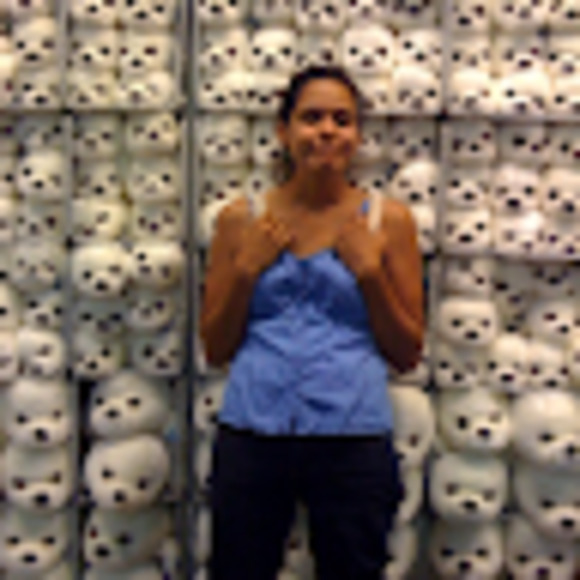 Meet your Posher, Vanessa - Picture 1 of 1